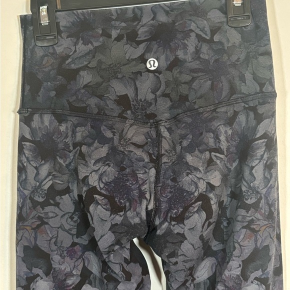 Lululemon Align Leggings 25” Floral Embossed Purple Nulu Size 4 - Picture 5 of 12